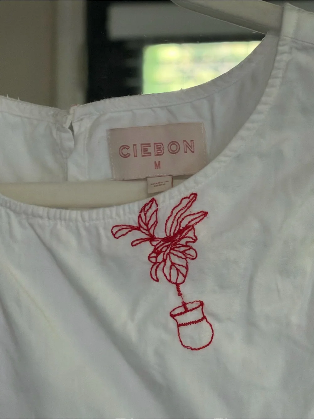 Ciebon white skirt